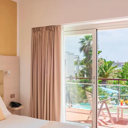 Hotell Florida 3*