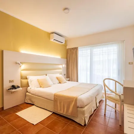 Florida Hotel 3*