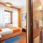 Szálloda Florida 3*